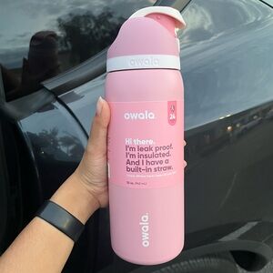 Owala Rosy Dreams Whole Foods Exclusive FreeSip 32oz Water Bottle